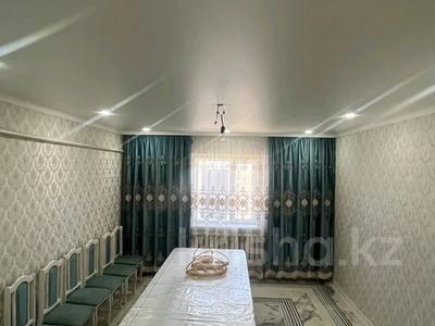 Отдельный дом · 4 комнаты · 180 м² · 10 сот., С. Бектобе ул Акмешит 8 за 32 млн ₸ в Таразе