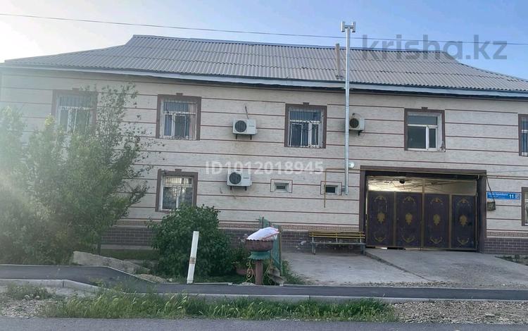 Отдельный дом · 10 комнат · 200 м² · 14 сот., Асфандиярова 11 — Ербол тойхана за 45 млн ₸ в Туркестане — фото 2