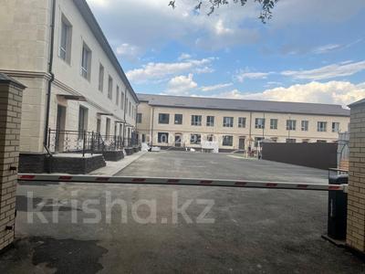 Отдельный дом · 4 комнаты · 133 м² · 2 сот., мкр Юго-Восток 4 — Тургенева за 39 млн 〒 в Караганде, Казыбек би р-н