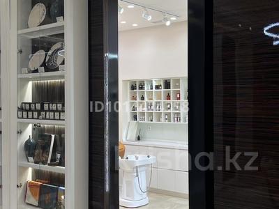Салоны красоты · 20 м² за 300 000 ₸ в Астане, Есильский р-н