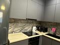 2-комнатная квартира · 44 м² · 3/16 этаж, проспект Шахтеров 46/1 — Астана Вижен ,Инжу , Ариста , Корзина, Школа Ниш , Сапиева , Арена за 18 000 ₸ в Караганде, Казыбек би р-н — фото 8