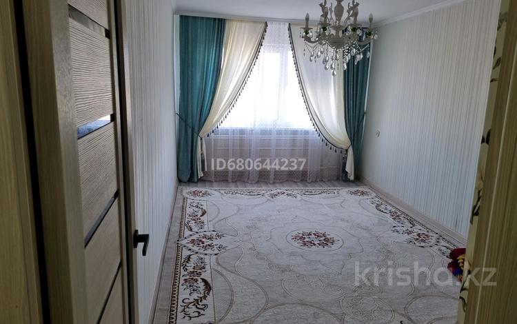 2-комнатная квартира, 49 м², 4/5 этаж, Ердена 177 за 11 млн 〒 в Сатпаев — фото 2
