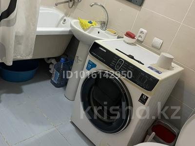 2-бөлмелі пәтер · 54 м² · 1/6 қабат, 32А ш/а. 19, бағасы: 130 000 ₸ в Актау, 32А мкр