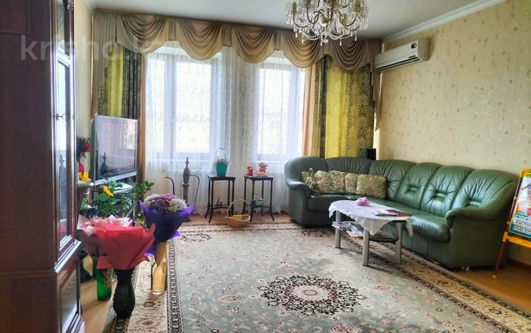 6-комнатная квартира · 176 м² · 4/6 этаж, Есет Батыра 114А за 55 млн ₸ в Актобе — фото 8