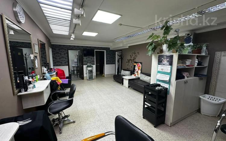Свободное назначение, салоны красоты · 84.3 м² за 35 млн ₸ в Астане, р-н Байконур — фото 10
