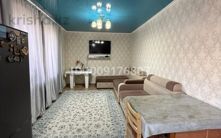 2-комнатная квартира · 43 м² · 2/2 этаж, Сатпаева 321 — Напротив супермаркета Бахар за 11.5 млн 〒 в Шу — фото 2