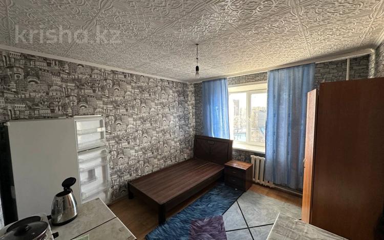 1-комнатная квартира · 14.3 м² · 6/9 этаж, пр-т. Абая 14 за 3.9 млн 〒 в Усть-Каменогорске — фото 7