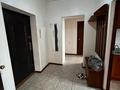 2-комнатная квартира · 58 м² · 4/9 этаж, мкр 12, Бокенбай батыра за 19 млн 〒 в Актобе — фото 7