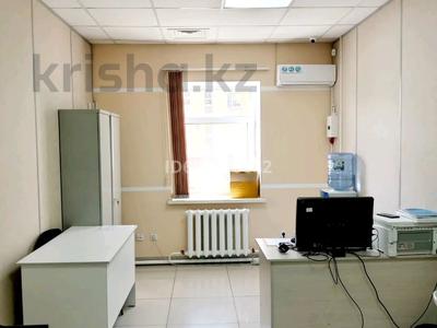 Свободное назначение, офисы, салоны красоты, сельское хозяйство, фитнес и спорт, медцентры и аптеки, образование, кабинеты и рабочие места, студии · 18 м² за 180 000 〒 в Астане, Сарыарка р-н