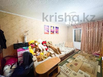 2-комнатная квартира · 45 м² · 3/5 этаж, самал за 14.3 млн 〒 в Талдыкоргане, мкр Самал