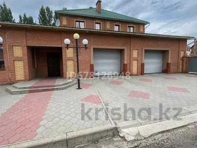 Отдельный дом • 6 комнат • 700 м² • 28 сот., Воронина за 275 млн 〒 в Усть-Каменогорске
