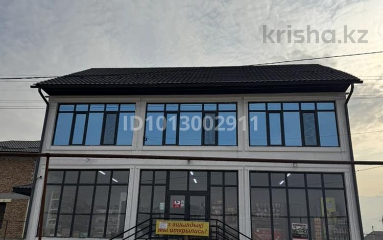 Отдельный дом · 5 комнат · 200 м² · 5 сот., Учётныйквартал 273 455-1 за 160 млн ₸ в Абай — фото 2