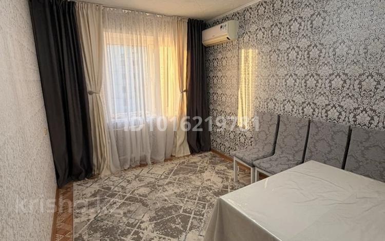2-комнатная квартира · 40.9 м² · 3/5 этаж, мкр 4, Ларина 11 — Автопарк за 11 млн ₸ в Уральске — фото 2
