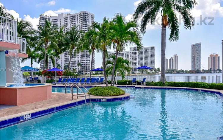 4-комнатная квартира, 198 м², 2/38 этаж, Hidden Bay Dr 3370 за 425 млн 〒 в Майами — фото 34