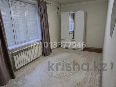 2-комнатная квартира · 30 м² · 2/2 этаж, мкр Турлан 8 — Шмидта8 за 10 000 ₸ в Шымкенте, Абайский р-н