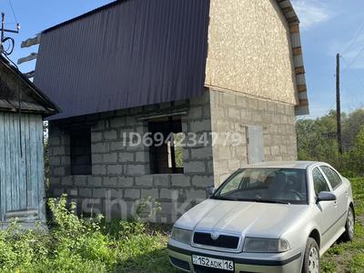 Саяжай · 4 бөлме · 60 м² · 6 сот., Мичуринец 1, бағасы: 4.5 млн ₸ в Усть-Каменогорске, Ахмирово
