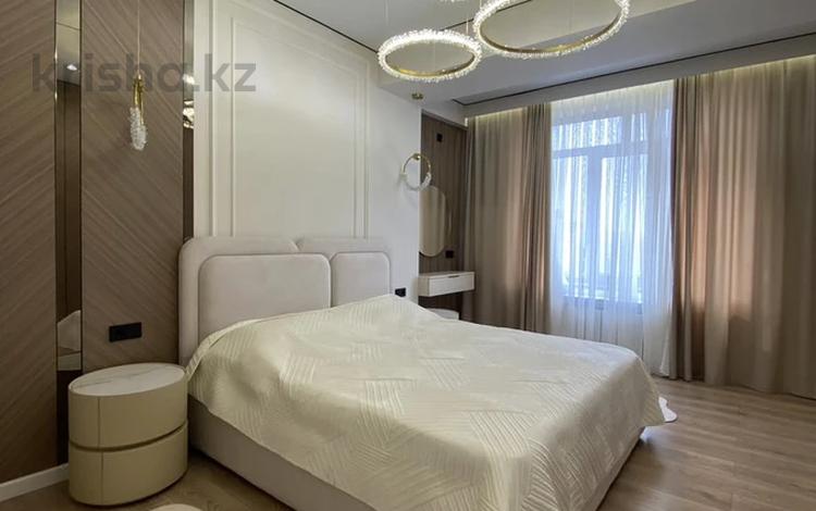 3-комнатная квартира · 100 м², проспект Мангилик Ел участок 41 за 650 000 ₸ в Астане, Есильский р-н — фото 2