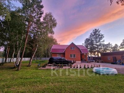 Отдельный дом · 5 комнат · 195 м² · 25 сот., Мектеп 37 за 89 млн 〒 в Акколе