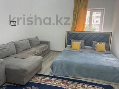 2-бөлмелі пәтер · 75 м² · 2/15 қабат, Толе би 273/5 — Озеро Сайран рядом, бағасы: 18 000 ₸ в Алматы, Алмалинский р-н