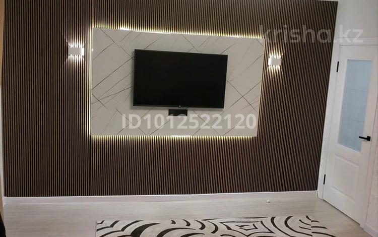 2-комнатная квартира · 64 м² · 1/6 этаж, мкр Кокжиек 32 за 33 млн ₸ в Алматы, Жетысуский р-н — фото 2