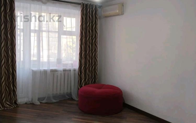 2-комнатная квартира · 50 м² · 2/5 этаж, мкр Кунаева 21 за 129 999 〒 в Уральске — фото 2