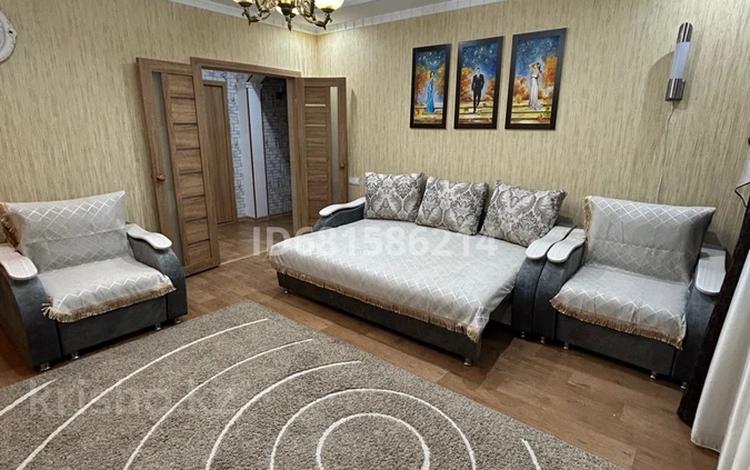 2-комнатная квартира · 54 м² · 4/5 этаж, Есенберлина 59 — 6 мкр за 20 000 ₸ в Жезказгане — фото 14