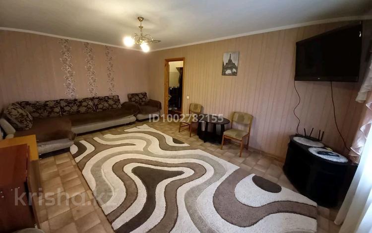 3-бөлмелі пәтер · 65 м² · 4/9 қабат, мкр Новый Город, Ержанова 23/2, бағасы: 300 000 ₸ в Караганде, Казыбек би р-н — фото 2