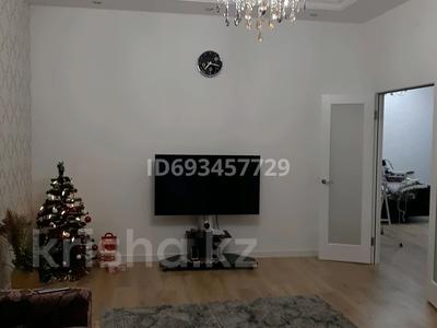 2-комнатная квартира, 93 м², 11/16 этаж, Абая 150/230 — Абая тургут озала за 69.8 млн 〒 в Алматы, Бостандыкский р-н