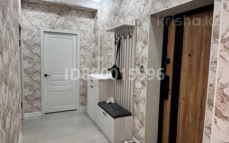 2-бөлмелі пәтер · 82.3 м² · 2/10 қабат, 19-й мкр №14 участок, бағасы: 41.5 млн ₸ в Актау — фото 7