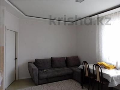 3-комнатная квартира · 73.7 м² · 6/9 этаж, мкр Михайловка , Аманжолова за 38.5 млн ₸ в Караганде, Казыбек би р-н