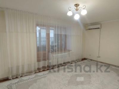 3-комнатная квартира · 55 м² · 6/10 этаж, мкр 5, абулхаир хана за 17 млн ₸ в Актобе