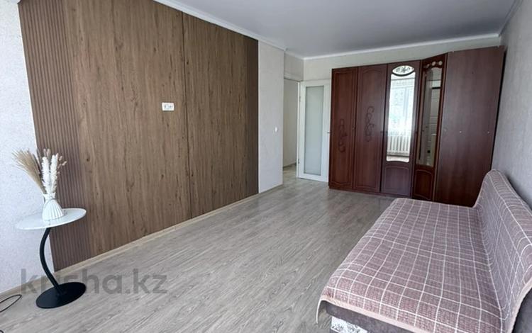 2-бөлмелі пәтер · 45 м² · 5/5 қабат, ул. Отырар 7, бағасы: ~ 21 млн ₸ в Астане, р-н Байконур — фото 2