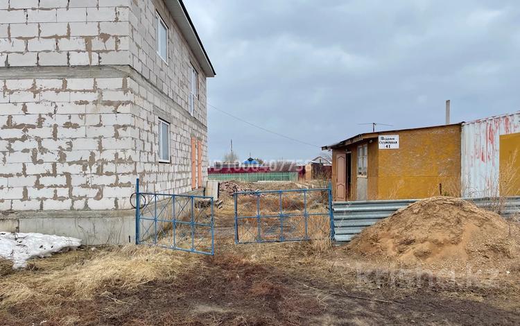 Дача · 5 комнат · 300 м² · 10 сот., Огуречная 41 за 15 млн 〒 в Астане, р-н Байконур — фото 2