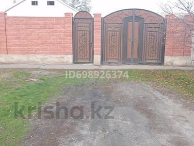 Отдельный дом · 3 комнаты · 80 м² · 5 сот., Желтоқсан 229 за 29 млн ₸ в Таразе