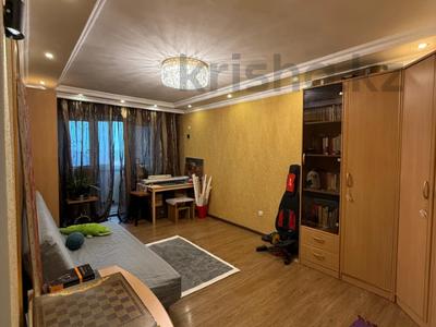Продажа квартир в Шымкенте: 1-комнатная квартира · 32.4 м² · 5/5 этаж, Пошанова за 13 млн 〒 1-комнатная квартира · 32.4 м² · 5/5 этаж, Пошанова за 13 млн 〒 в Шымкенте, Аль-Фарабийский р-н