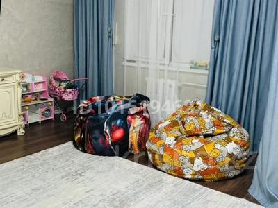 3-бөлмелі пәтер · 86 м² · 1/5 қабат, Жеті қазына ш/а. 6, бағасы: 27.8 млн ₸ в Атырау, мкр Жети Казына