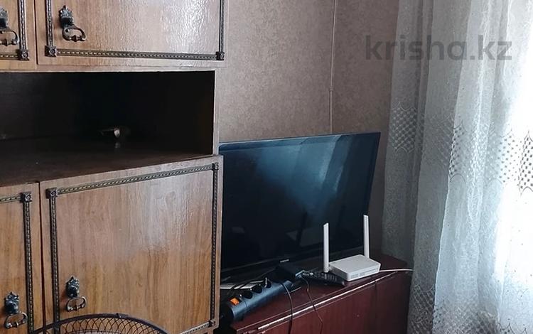 1-комнатная квартира · 33 м² · 5/5 этаж, Сулейменова 70 — Вечный огонь ,ЖД вокзал за 80 000 ₸ в  — фото 2