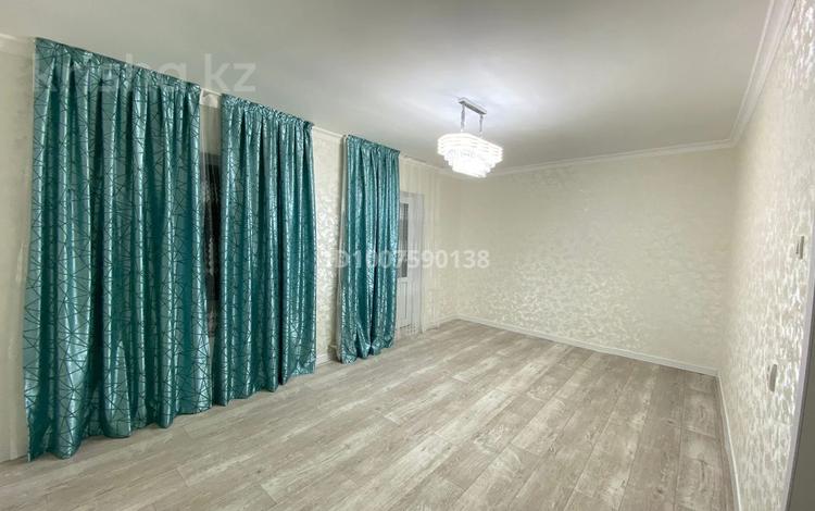 2-комнатная квартира · 60 м² · 2/4 этаж, 4-й микрорайон 21 за 160 000 ₸ в Шымкенте, Туран р-н — фото 2