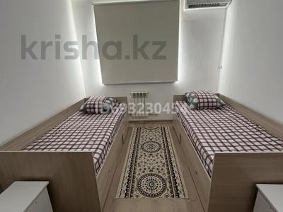 2-комнатная квартира, 80 м², 3/5 этаж посуточно, Гном — Olympic center.больница за 10 000 〒 в Туркестане