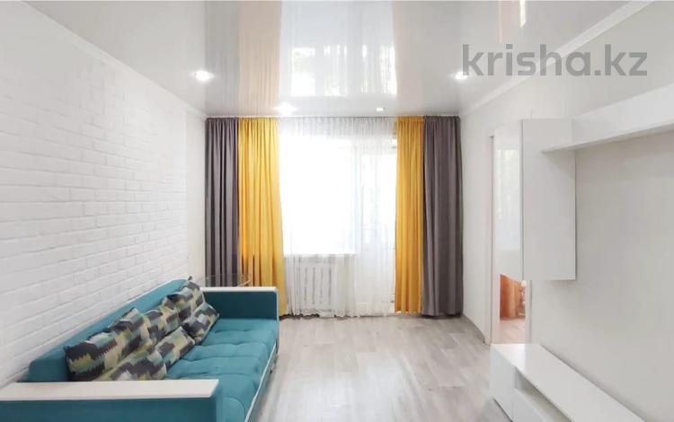 2-комнатная квартира · 44 м² · 2/5 этаж, Майкудук, Майкудук, 12й микрорайон за 10.9 млн ₸ в Караганде, Алихана Бокейханова р-н — фото 2
