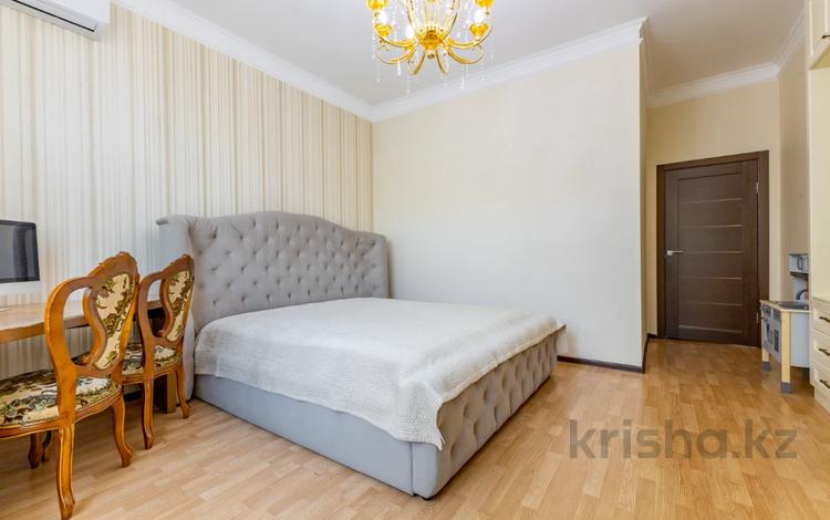 4-комнатная квартира · 130 м² · 7/22 этаж, Мангилик Ел 26А за 80 млн 〒 в Астане, Есильский р-н — фото 8