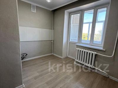 2-комнатная квартира · 50 м² · 4/5 этаж, Жансугурова 192 за 17.1 млн 〒 в Талдыкоргане