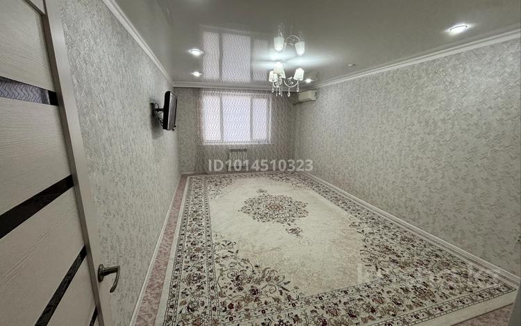 2-комнатная квартира · 62 м² · 4/5 этаж, мкр Нурсая, Т. Жумагалиева 25 за 23.5 млн ₸ в Атырау — фото 12