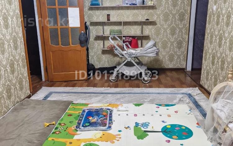 2-комнатная квартира · 47 м² · 4/5 этаж, мкр Каратау 15 за 11 млн ₸ в Таразе — фото 2