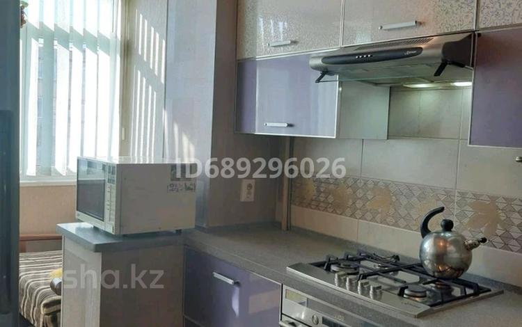 2-бөлмелі пәтер · 56 м² · 4/5 қабат, 12-й мкр 67, бағасы: 14.7 млн ₸ в Актау — фото 13