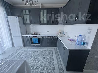 3-комнатная квартира · 90 м² · 5/5 этаж, мкр Юго-Восток, Мкр Степной 2 14/1 за 320 000 ₸ в Караганде, Казыбек би р-н