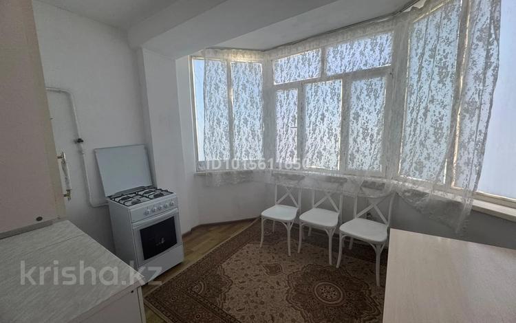 2-комнатная квартира · 56 м² · 4/9 этаж, мкр Астана 32 за 130 000 ₸ в Таразе — фото 2