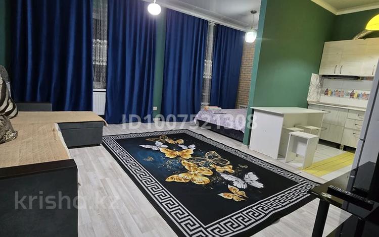 1-комнатная квартира · 47 м² · 1/19 этаж, Брусиловского 167 — Шакарима за 18 000 ₸ в Алматы, Алмалинский р-н — фото 2