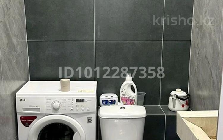 3-комнатная квартира · 132 м² · 5/5 этаж, мкр. Алтын орда 42 за 36 млн ₸ в Актобе — фото 2