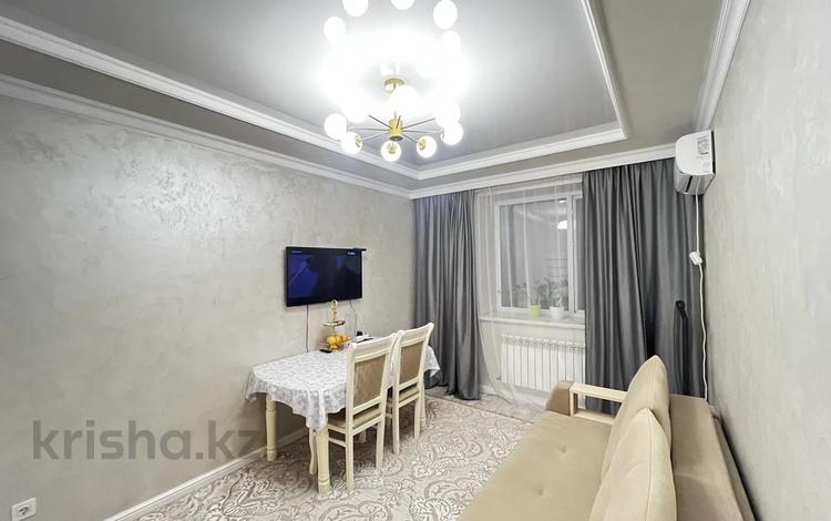 2-бөлмелі пәтер, 40 м², 2/9 қабат, Мустафа Шокай 107 — Горячка срочно, бағасы: 16.5 млн 〒 в Астане, Алматы р-н — фото 12